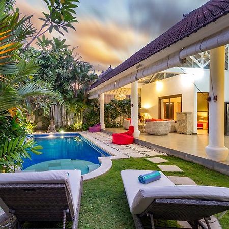 Villa Camelia Семиньяк Экстерьер фото