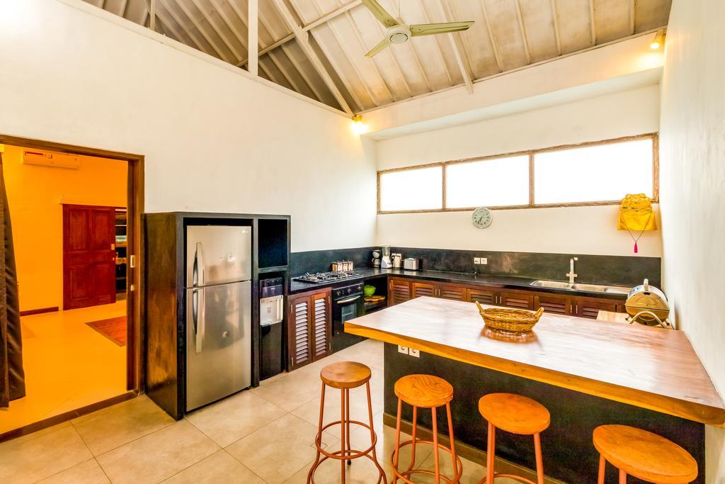 Villa Camelia Семиньяк Экстерьер фото