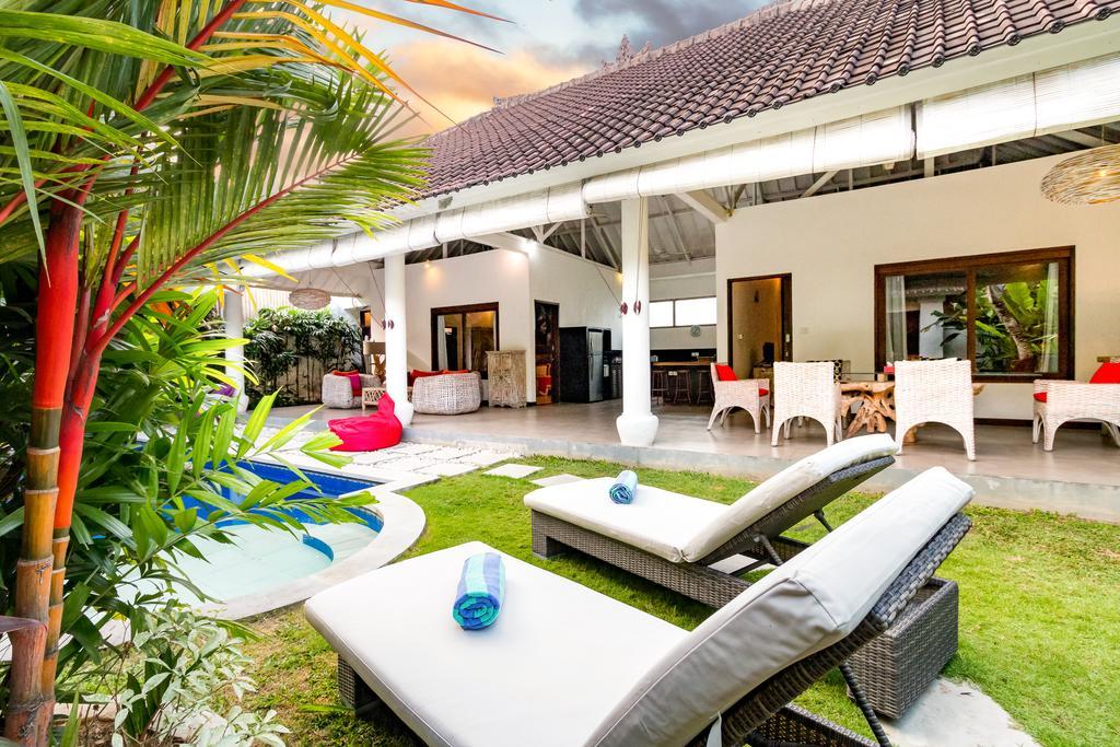Villa Camelia Семиньяк Экстерьер фото