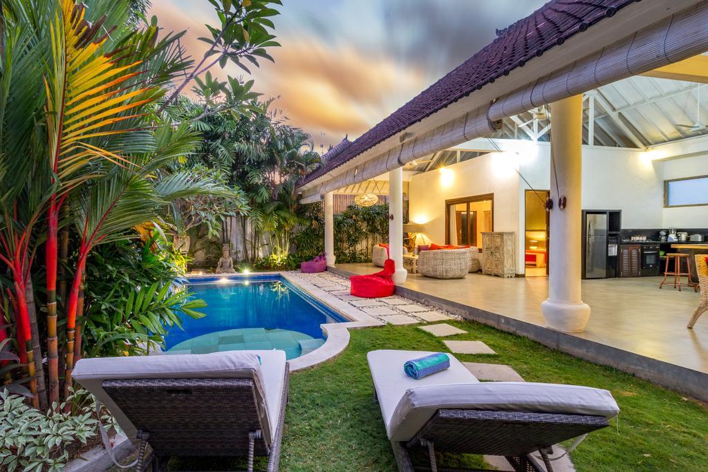 Villa Camelia Семиньяк Экстерьер фото