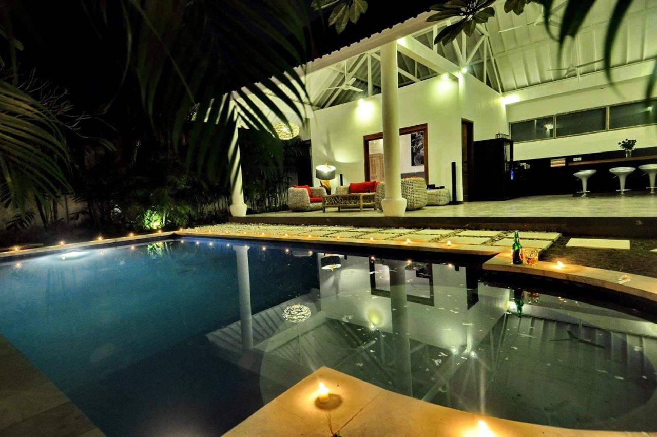 Villa Camelia Семиньяк Экстерьер фото
